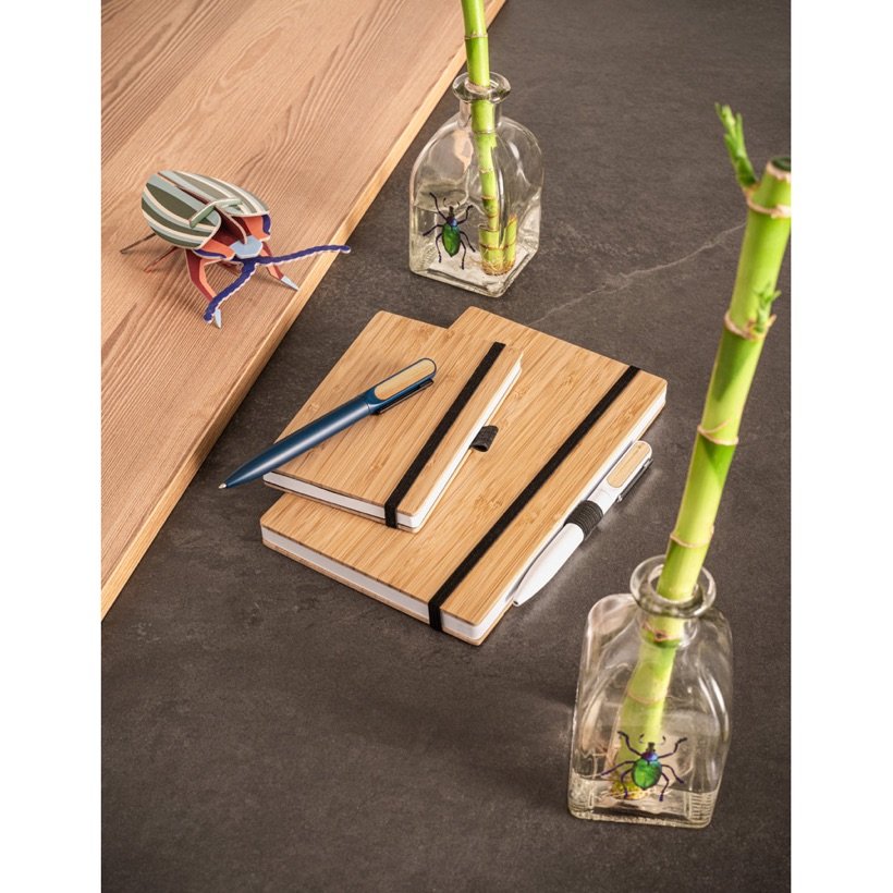 Caderno de Bolso Bambu Buarque Pocket — Em uso